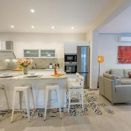 Townhouse Large Solarium Bbq * ماربيا